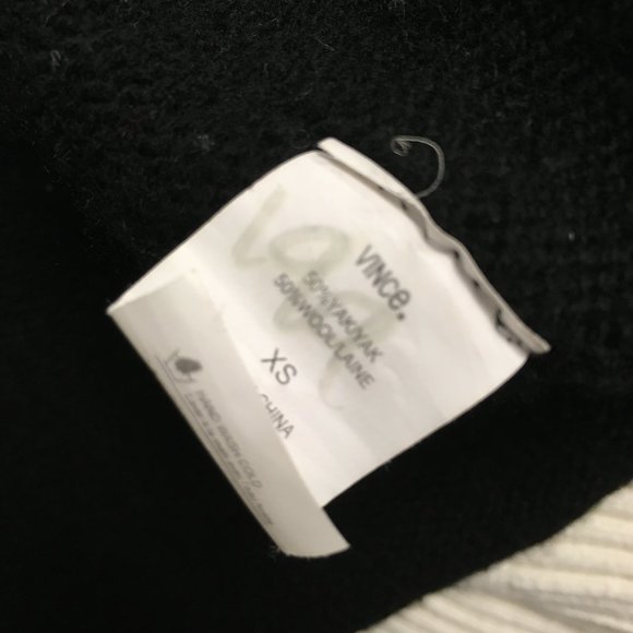 Vince Black wool yak hooded sweater coat reverse edge XS more sustainable - Picture 8 of 8